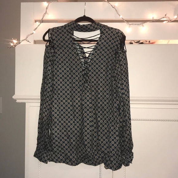 Blue and Black Blouse, New without tags! - Picture 2 of 2